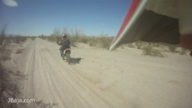 13 砂地が続く（動画）